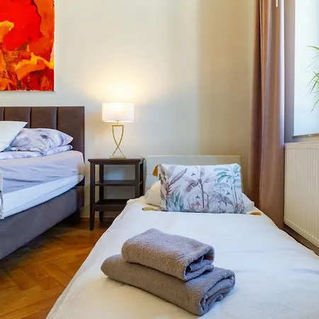 Spirit, 2-bedroom In The Old Town